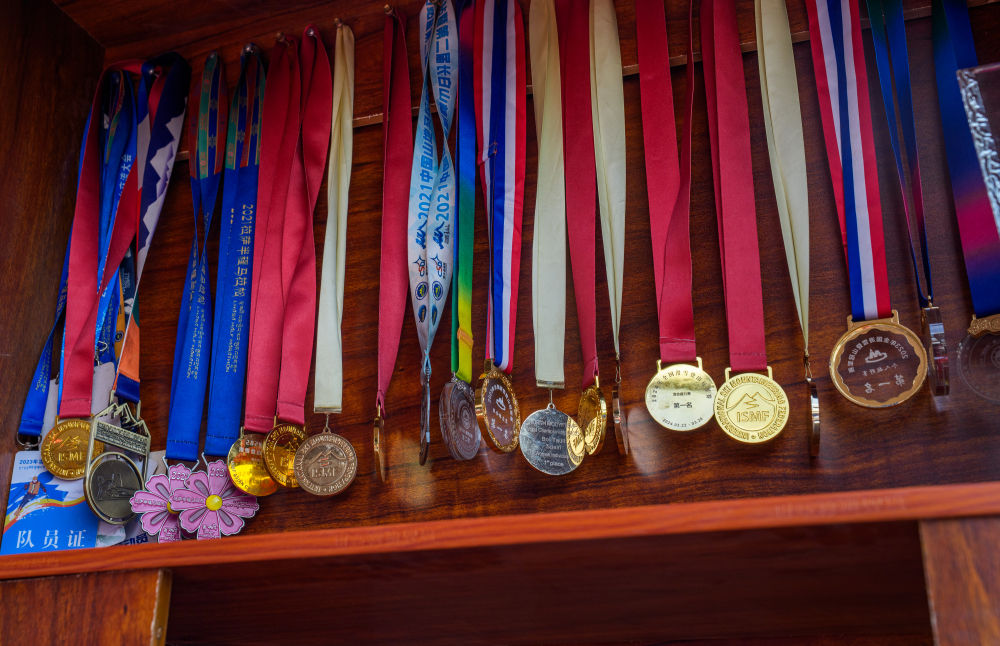 雪山为证，青春作答！从牧区到冬奥，两位中国“05后”书写冰雪新篇