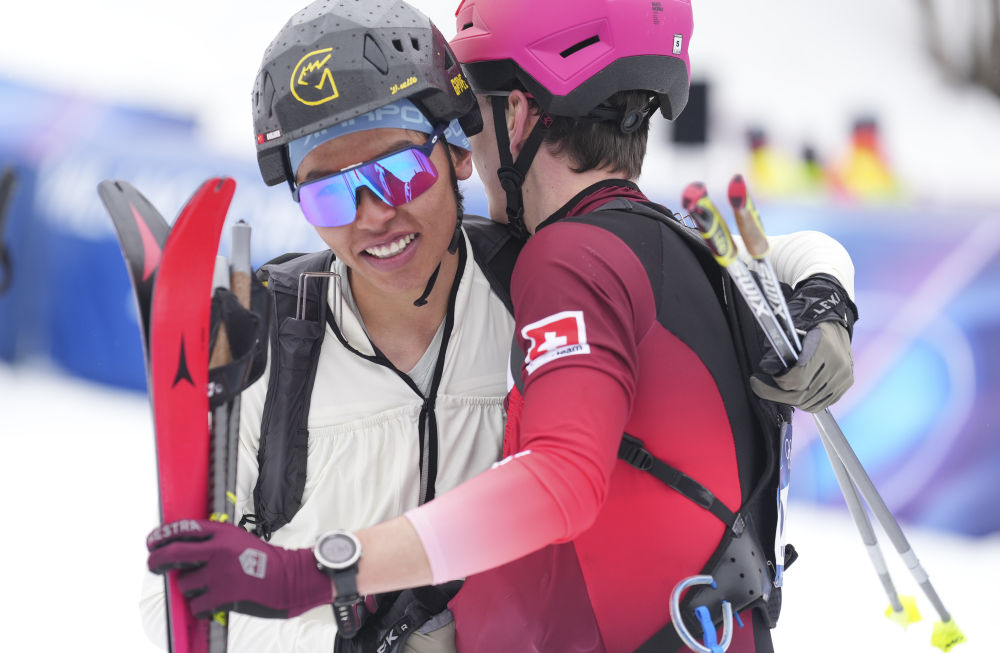 雪山为证,青春作答!从牧区到冬奥,两位中国“05后”书写冰雪新篇 雪山为证,青春作答!从牧区到冬奥,两位中国“05后”书写冰雪新篇