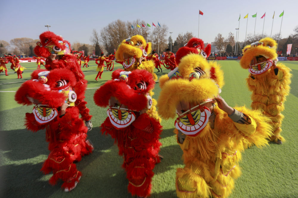 天山南北共赴新春