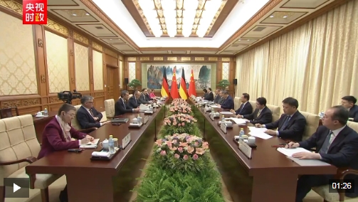 习近平：以中德关系的稳定性和活力为中欧关系谋合作 为动荡世界谋大同