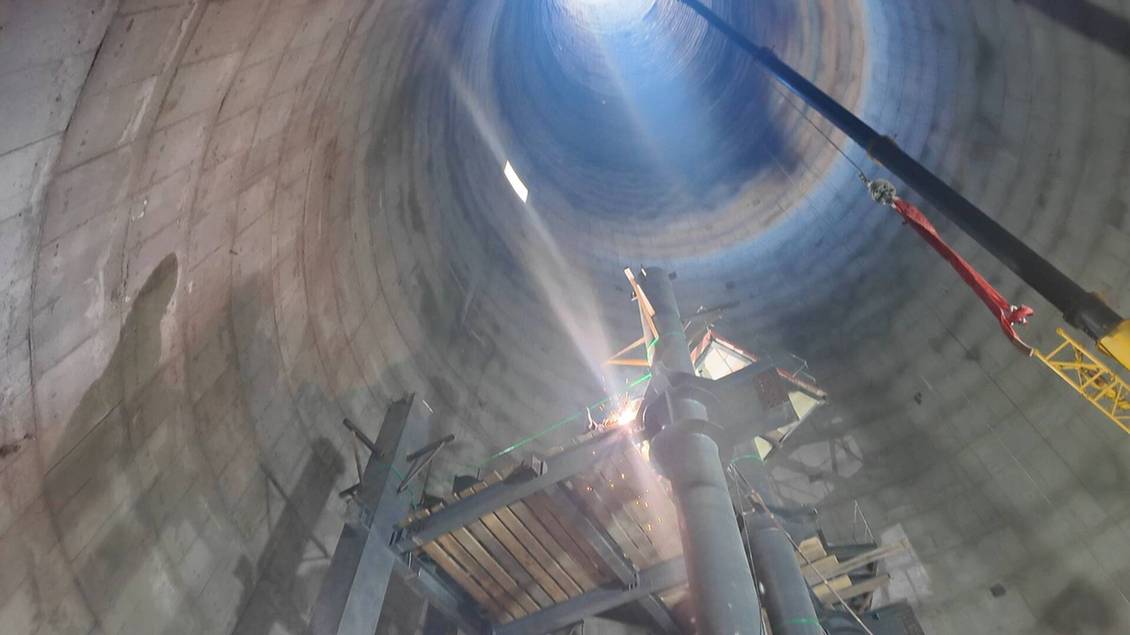 【新春走基层】“搭积木”闯三大难关 4650米“生命禁区”绽放“太阳花”