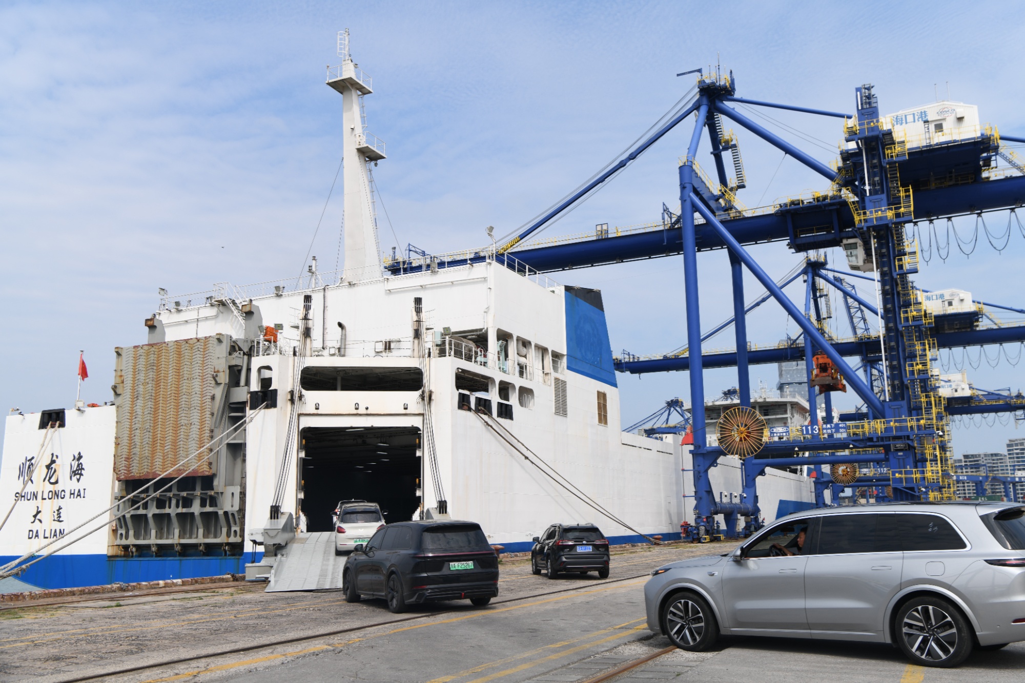 行稳致远开新局丨自贸港扬帆风正劲 琼州潮涌如何启新篇?