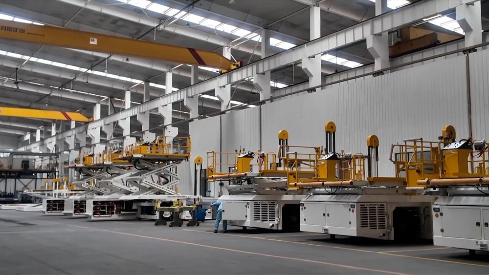 新华视点|春潮涌动启新程 高质量发展提质提速 新华视点|春潮涌动启新程 高质量发展提质提速