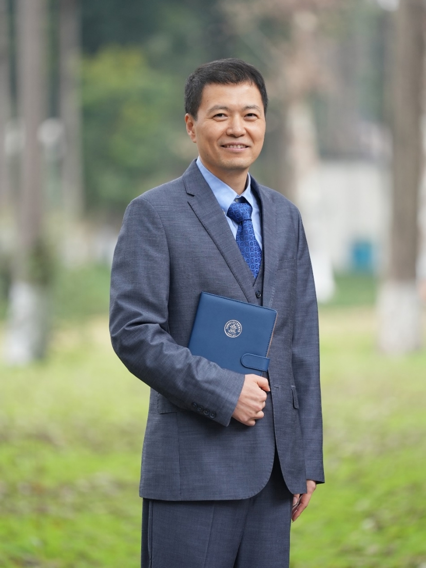 【说说我的履职故事】全国政协委员寇纲：让AI与大数据技术创新服务国家发展