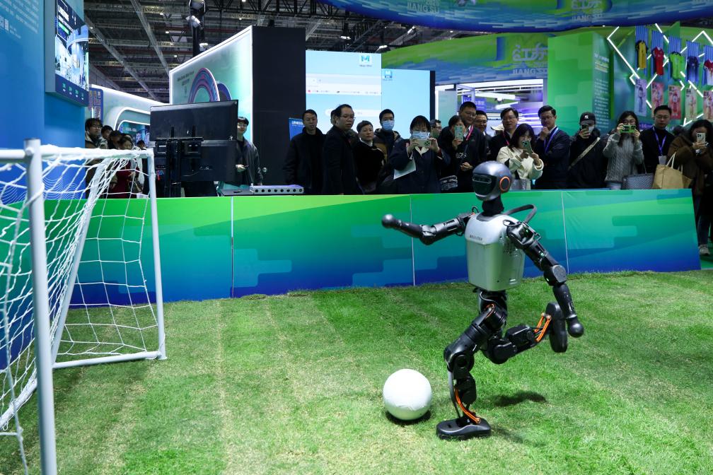 两会热词在基层丨韧性中国:练好内功 做强自身