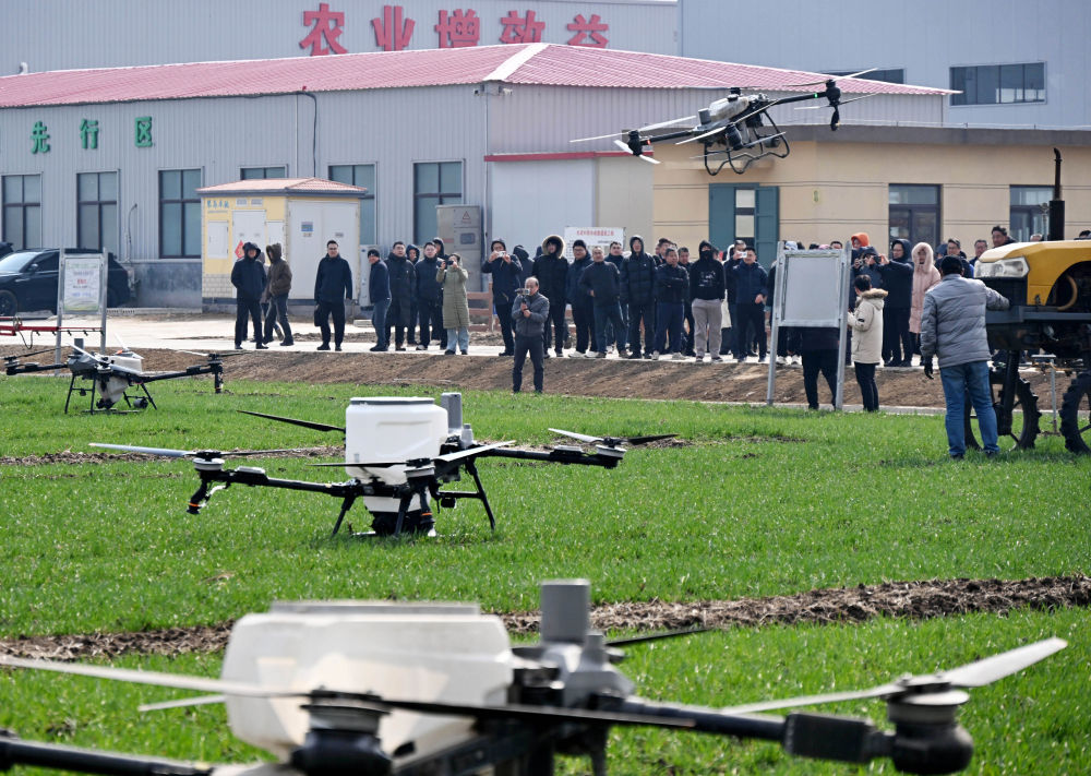 不负春光 沃野“耕”新——春耕春管一线见闻