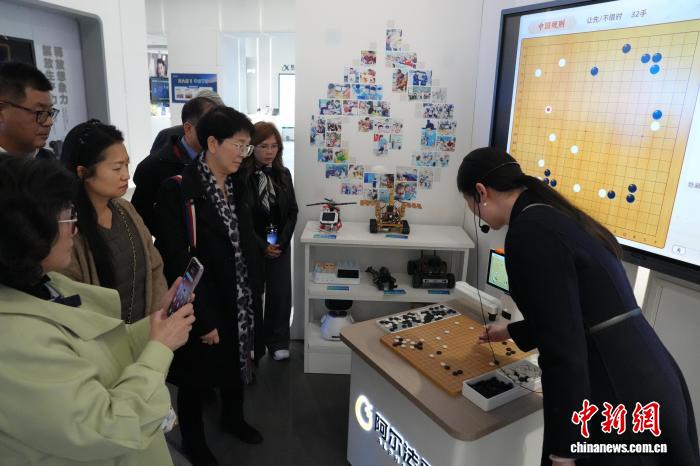 从求学大陆到携手发展 台湾博士重返母校谋合作