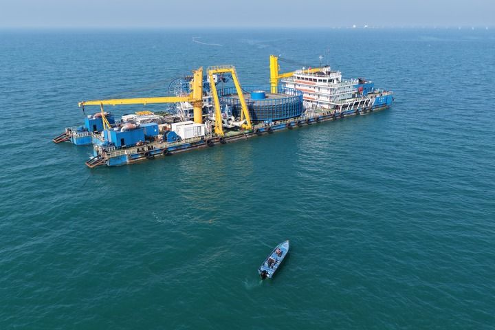 向“新” 向“智” 向“绿”——重大工程项目一线观察