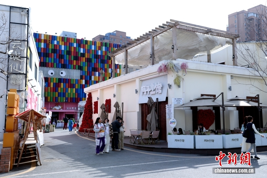 【这个城市有点潮】河南郑州：在古都街巷烟火里邂逅“潮”生活