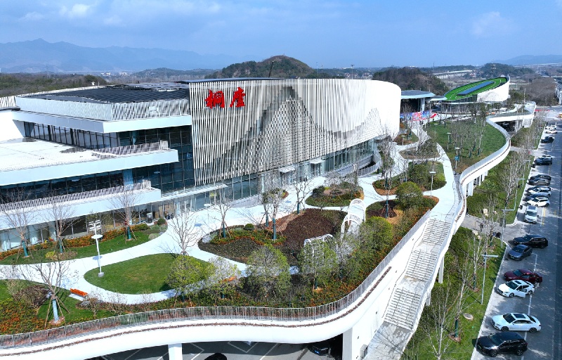 消费新观察 | 高速服务区变身“超级商圈”,用“留量”打造交旅融合消费新体验