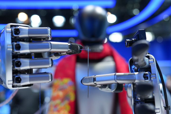 中国经济圆桌会共话科技创新与产业创新深度融合