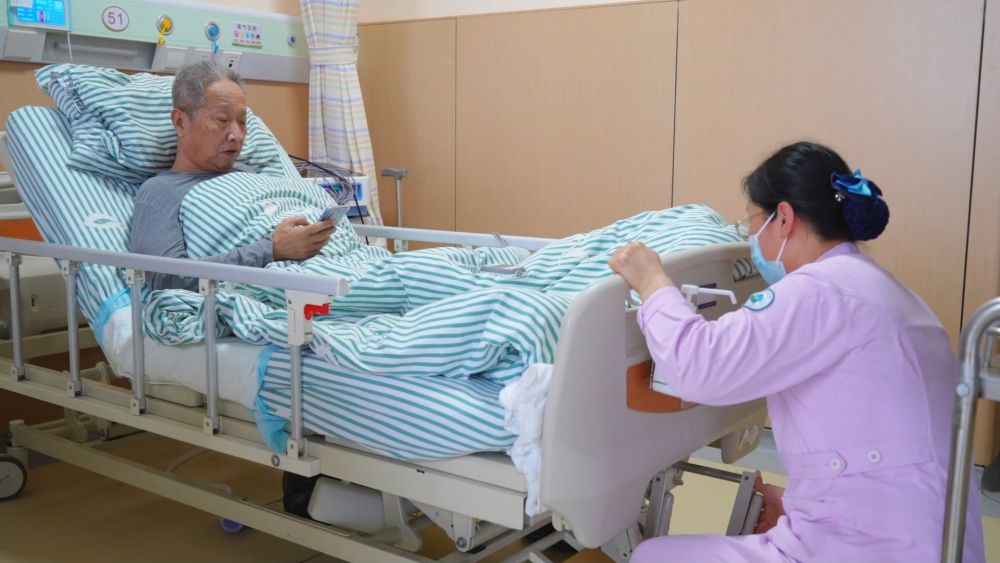 新华视点｜精准施策惠民生 实事落地暖民心