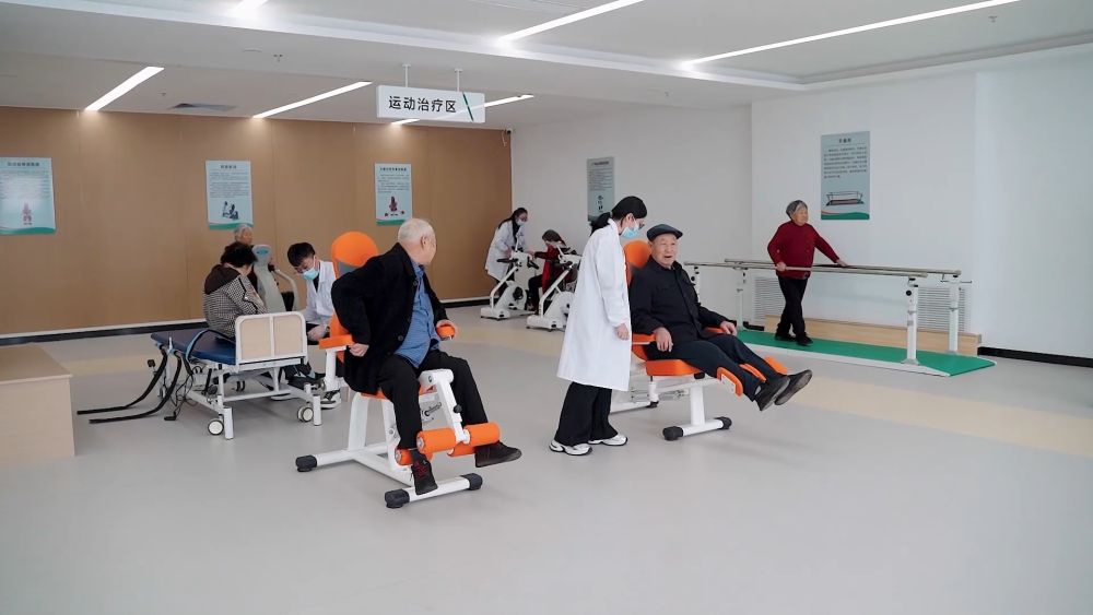 新华视点｜精准施策惠民生 实事落地暖民心