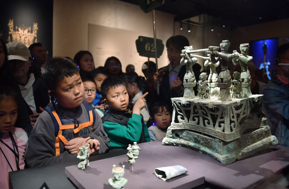 Color Walk、赏味游……这个假期你更爱哪种？