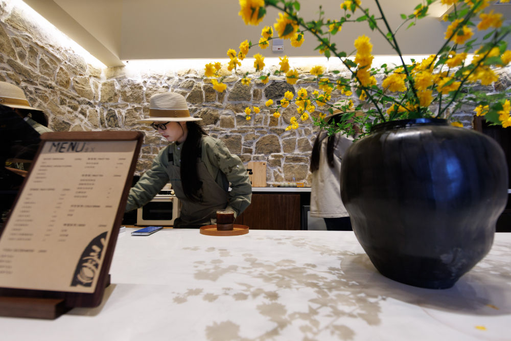 以数观势｜扩能提质 中国服务业发展乘势而上