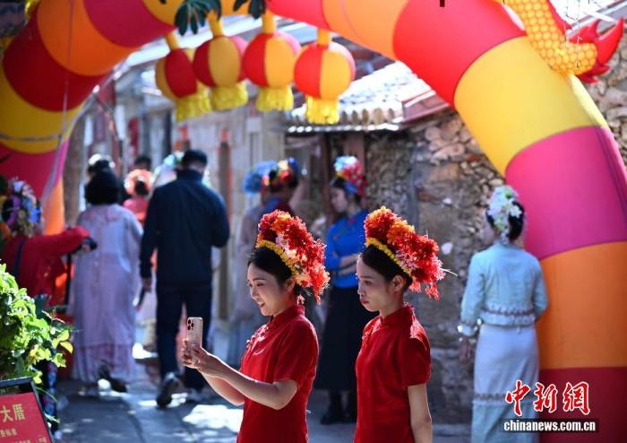 全国服务业大会释放服务消费强信号