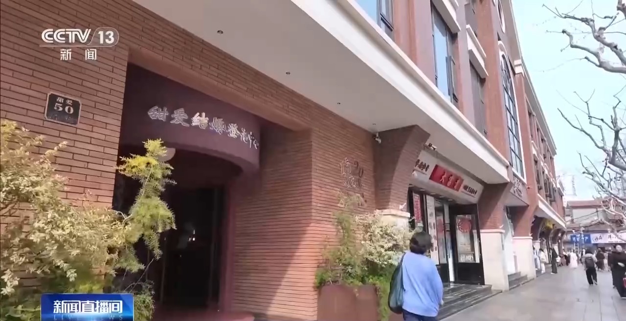 踏青赏花正当时 乘坐列车打卡各地的春天