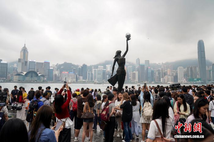 香江观澜:“双向奔赴”激活香港文旅产业新动能 香江观澜:“双向奔赴”激活香港文旅产业新动能