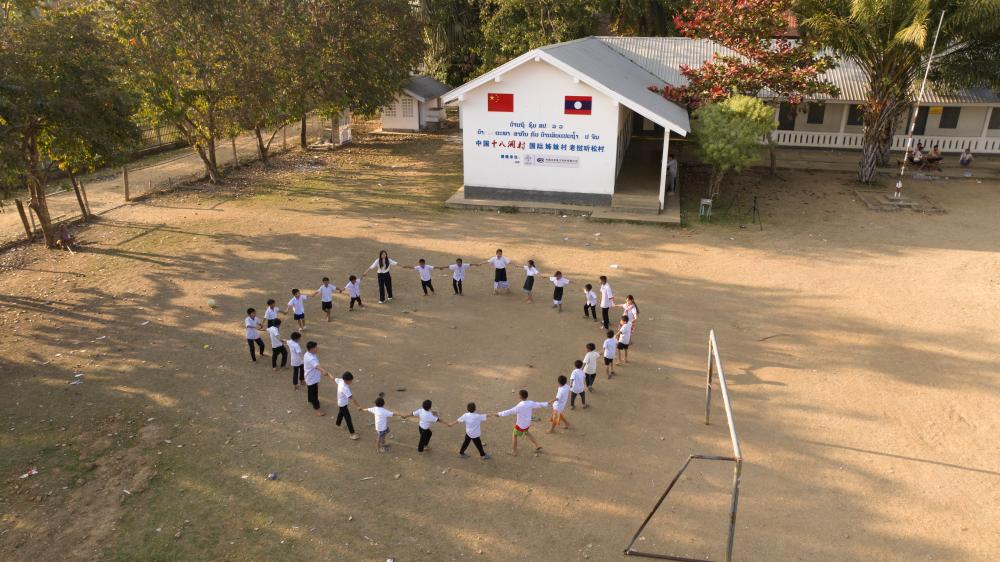 习近平总书记关切事丨十八洞村新生:走出深山 走向世界