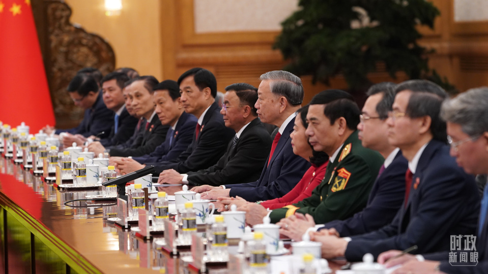 时政新闻眼丨密集会晤四国政要,习近平为何多次提到“战略定力”?