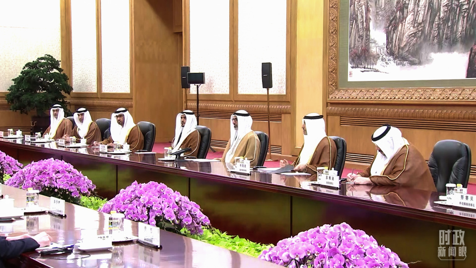 时政新闻眼丨密集会晤四国政要,习近平为何多次提到“战略定力”?