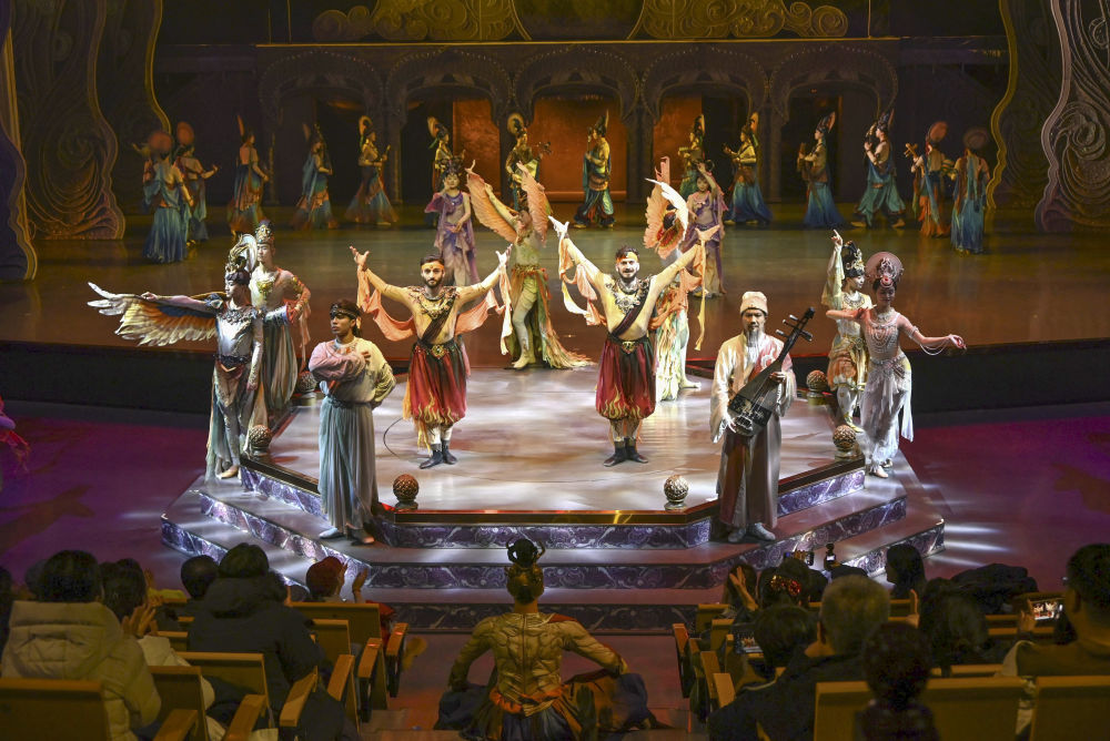 新华鲜报｜收入超837亿元 中国演出市场活力强劲