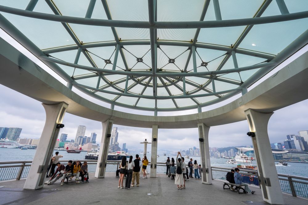 人气满满活力足 魅力城市新意多——“五一”假期香港旅游市场观察