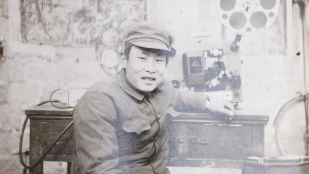 平凡坚守 微光温暖山河