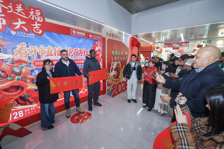 单月出口表现强劲 中国外贸延续良好增势