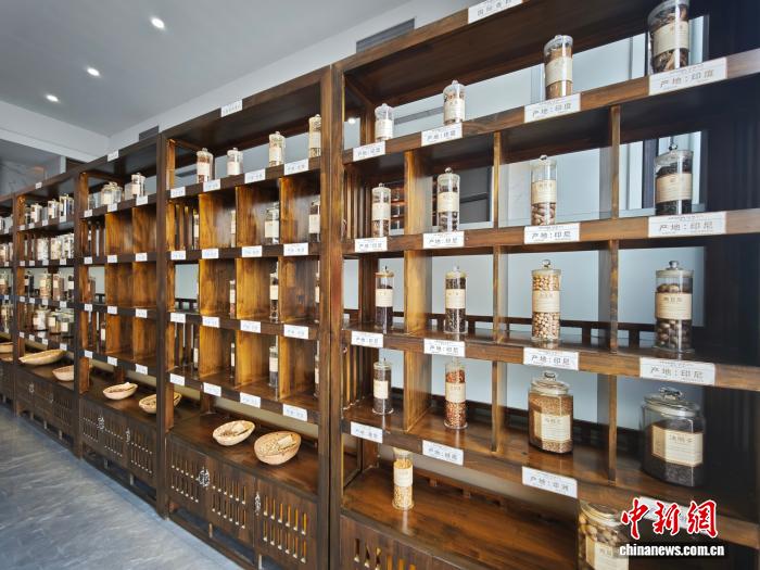 开局之年看中国|小小香料,何以撬动大产业、香飘全世界?