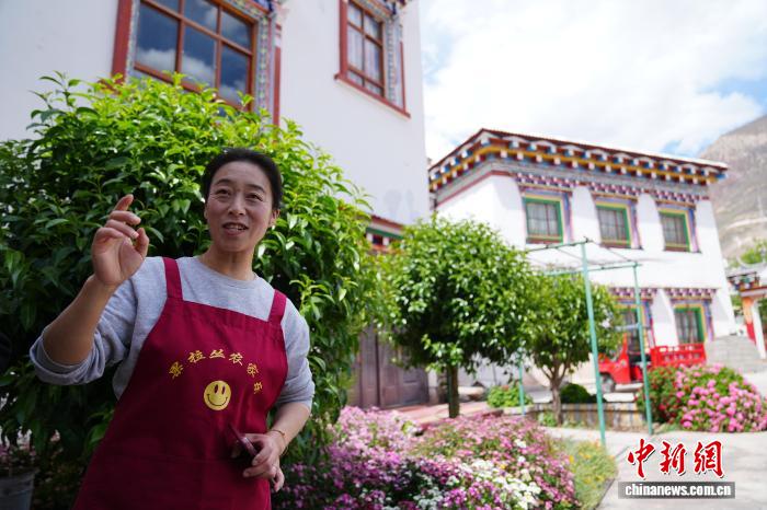 (滇藏公路50年)西藏盐井加加面:越加越幸福