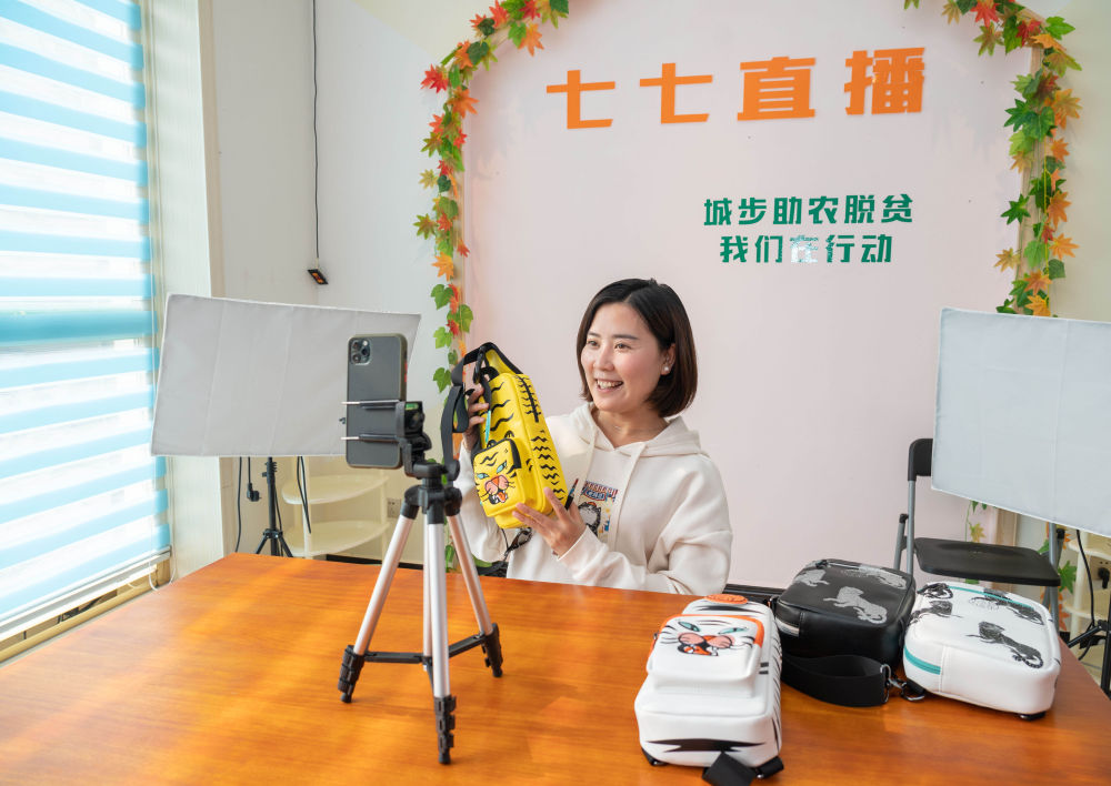 镜观·回响丨让每个生命都绽放光芒