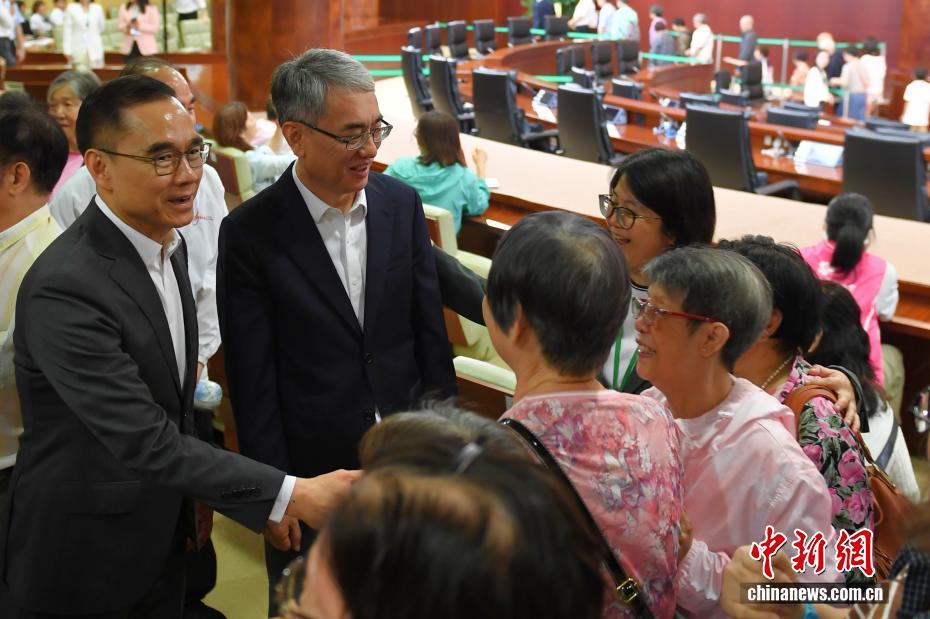 澳门特区立法会举办开放日活动