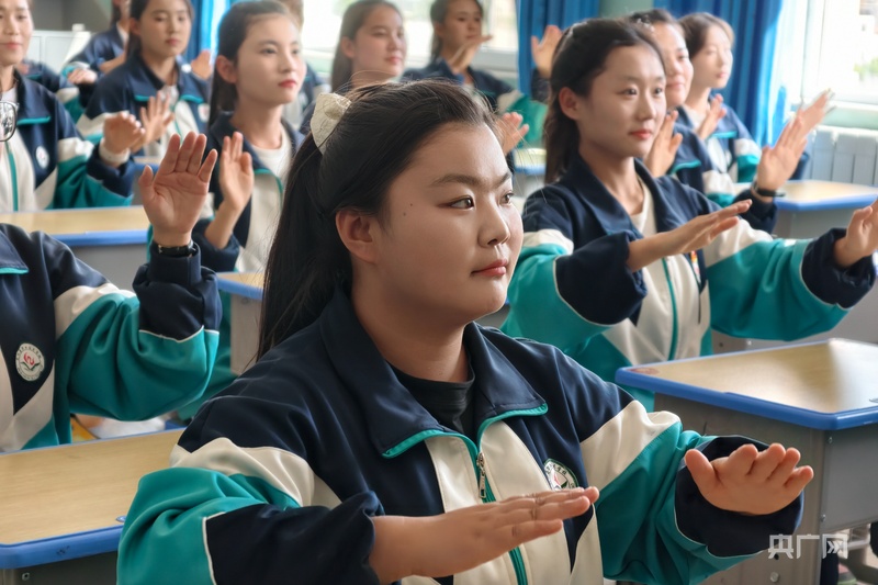 高质量发展看中国 | 职业教育成为农村劳动力转移培训基地