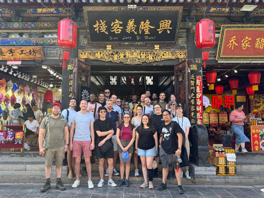 海评面:“中国乡村点燃全球漫游热情” 海评面:“中国乡村点燃全球漫游热情”