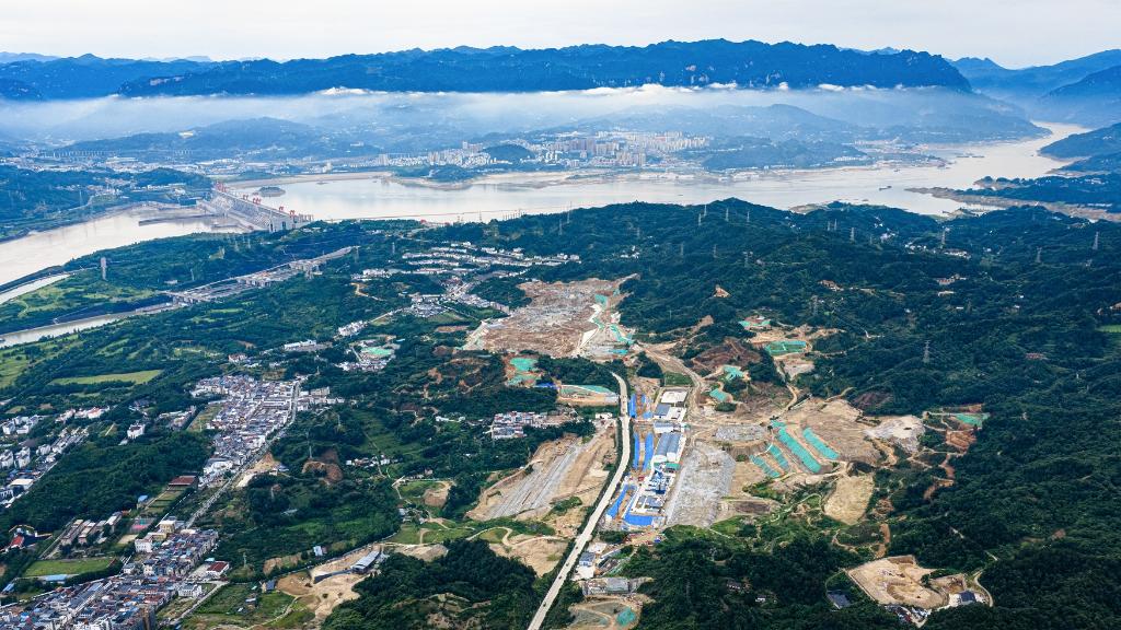 三峡水运新通道:为什么建,要突破哪些难题