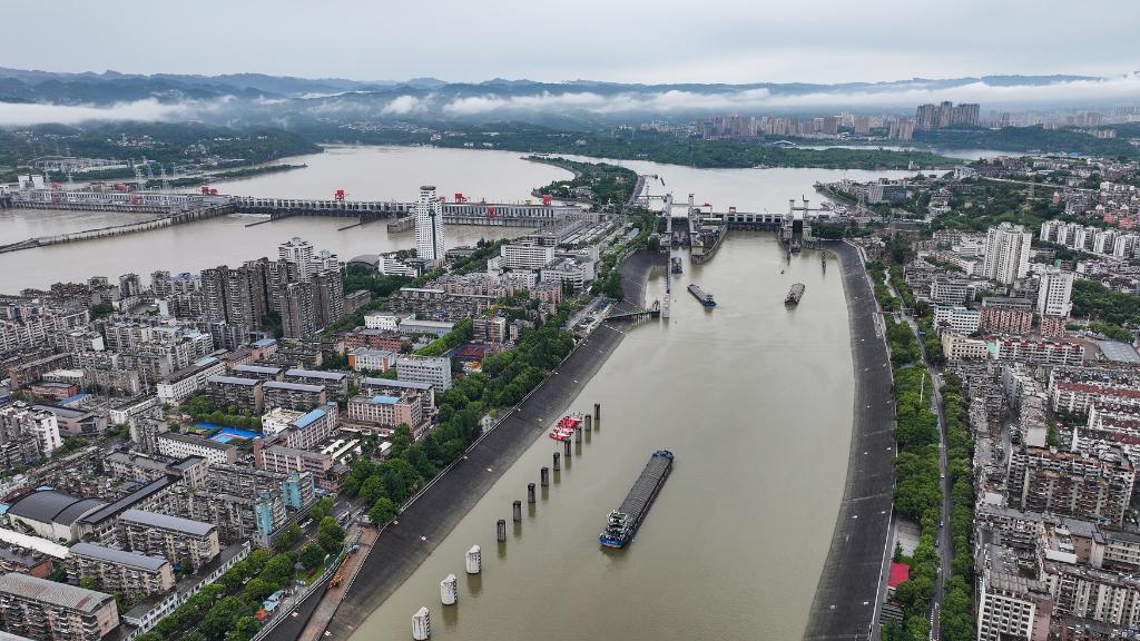 新华视点丨三峡水运新通道:为什么建,要突破哪些难题
