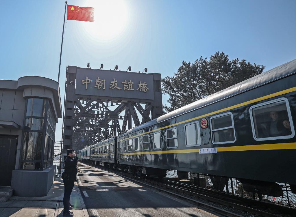 特稿|推动中朝关系与时俱进 营造和平稳定发展环境——国际社会高度评价习近平总书记朝鲜之行