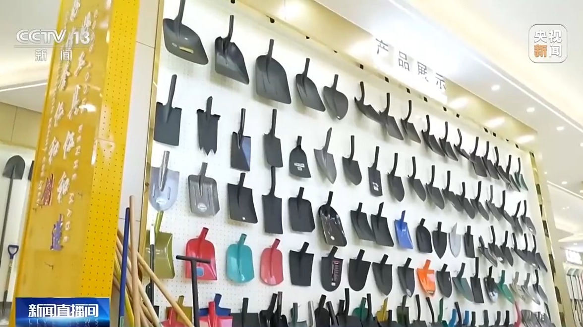 视频丨进村进厂畅通城乡经济 我国快递行业市场规模持续扩容