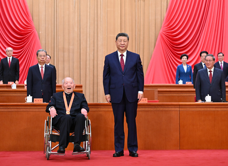 庆祝中国共产党成立105周年大会在京隆重举行