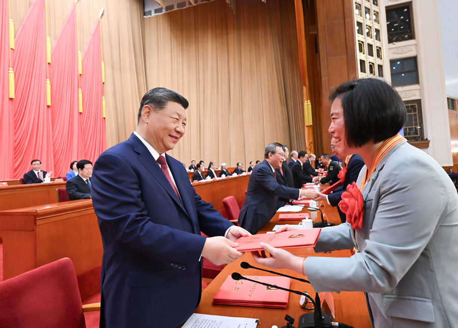 庆祝中国共产党成立105周年大会在京隆重举行