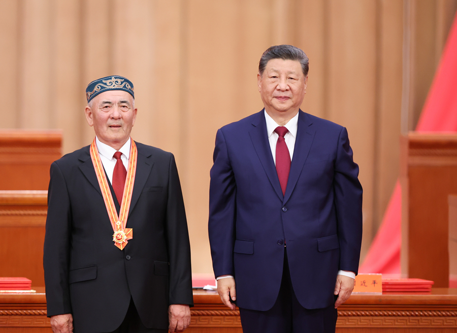 庆祝中国共产党成立105周年大会在京隆重举行