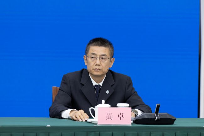 大气环境气象公报连续十年发布 2025年霾日数、臭氧浓度同比下降 大气环境气象公报连续十年发布 2025年霾日数、臭氧浓度同比下降