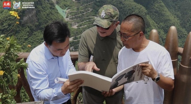 群山之上,85年后他和飞虎队仰望同一片天空