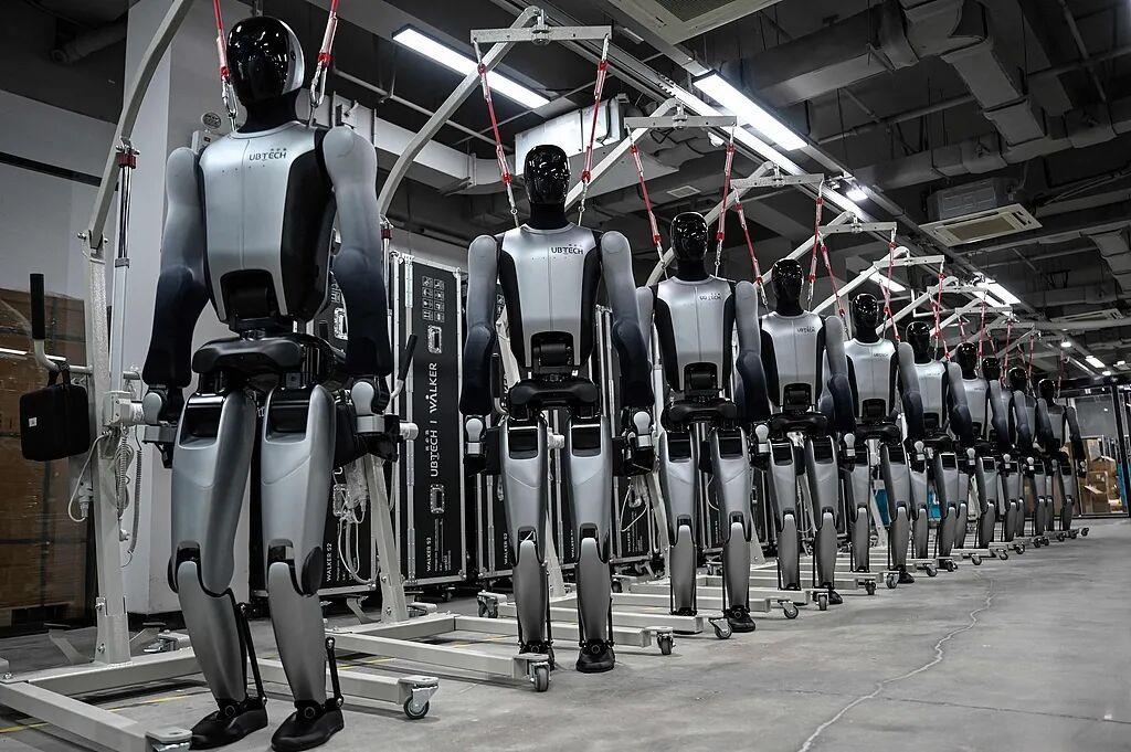 视频丨全球竞逐AI 中国的解法是什么?