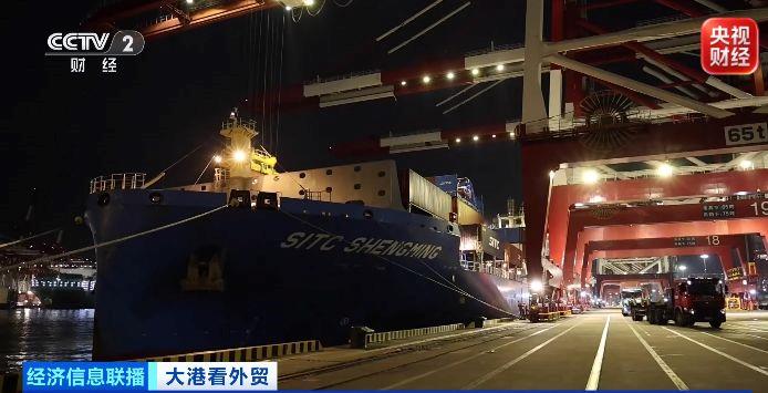 视频丨20分钟直达码头、零关税加持!中国东盟贸易更火了