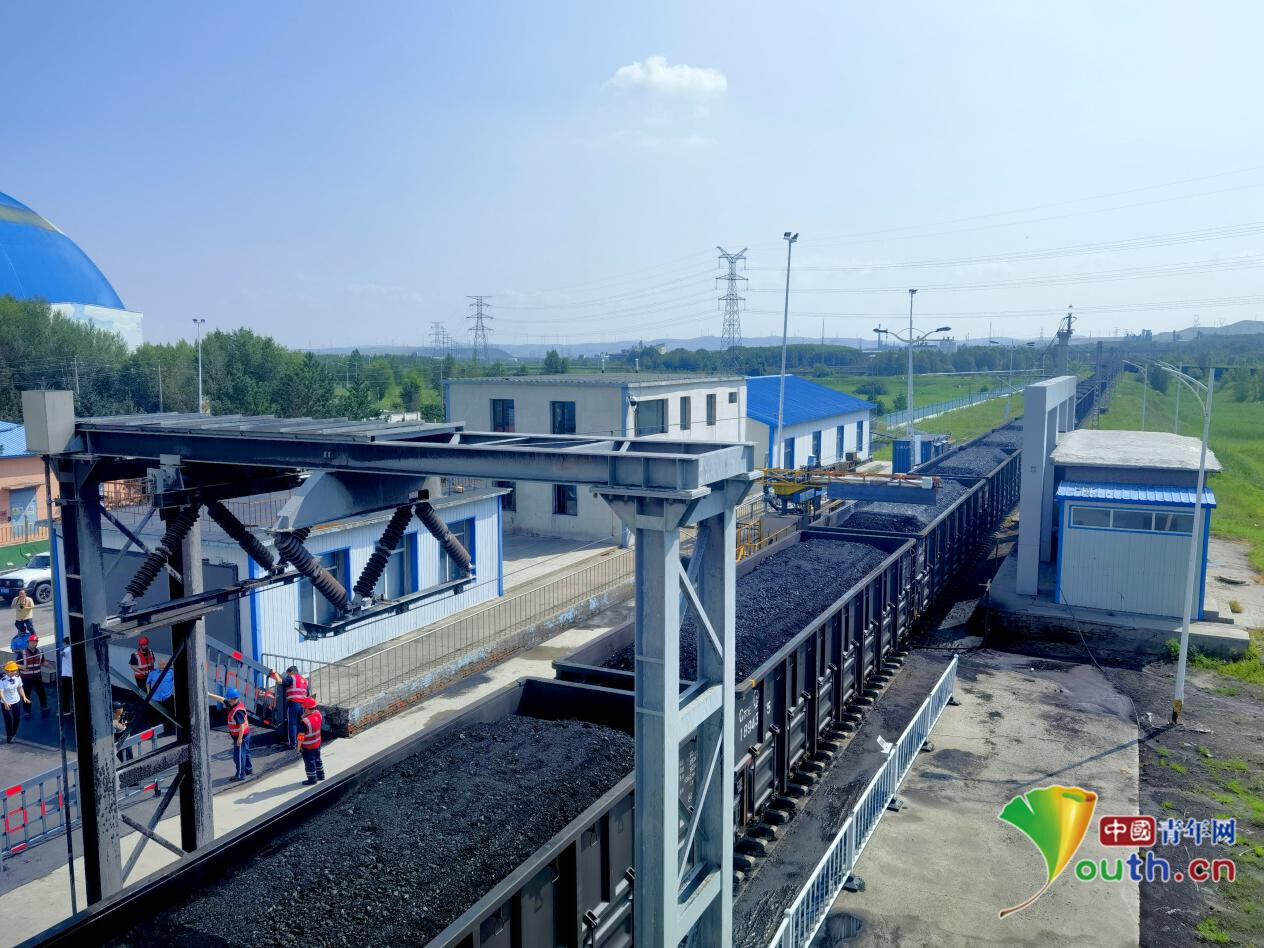【发现最美铁路】50秒一车!为电煤运输注入强劲动能