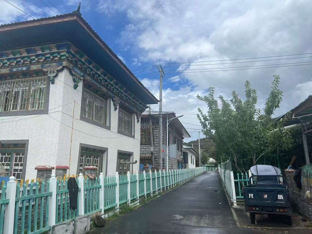 【“十四五”西藏发展成就网络巡礼】西藏林芝西嘎门巴村:搬迁村的“幸福密码” 【“十四五”西藏发展成就网络巡礼】西藏林芝西嘎门巴村:搬迁村的“幸福密码”