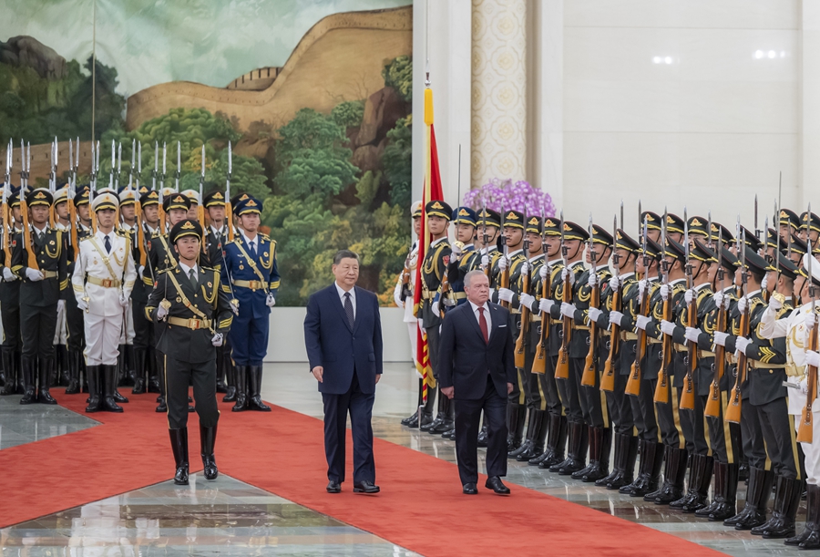 习近平同约旦国王阿卜杜拉二世会谈