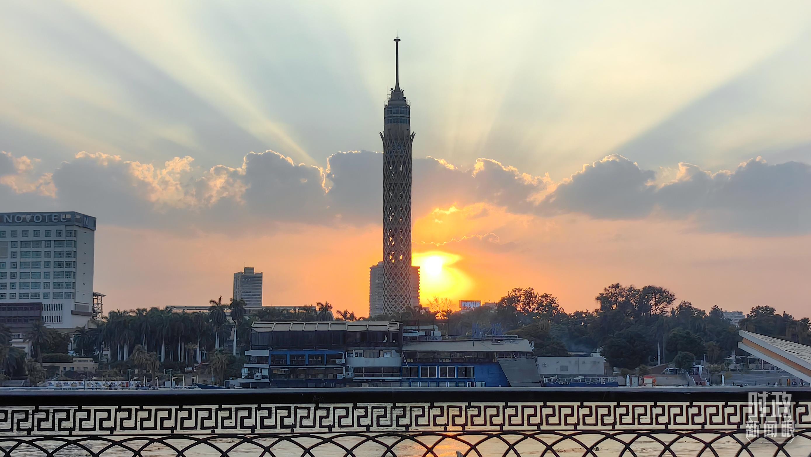 时政新闻眼丨时隔10年再访埃及,习近平强调这些事